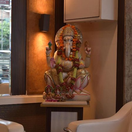 A Family Hotel Oppera Near Igi Airport New Delhi Buitenkant foto