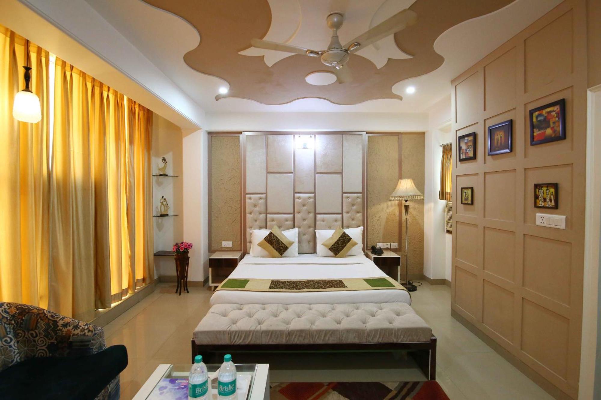 A Family Hotel Oppera Near Igi Airport New Delhi Buitenkant foto