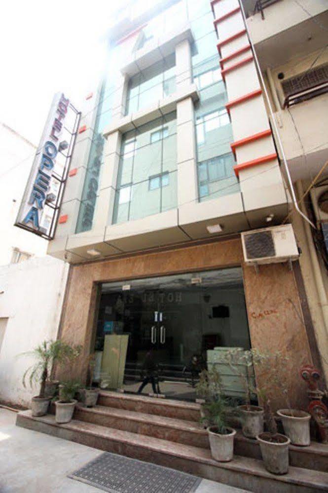 A Family Hotel Oppera Near Igi Airport New Delhi Buitenkant foto